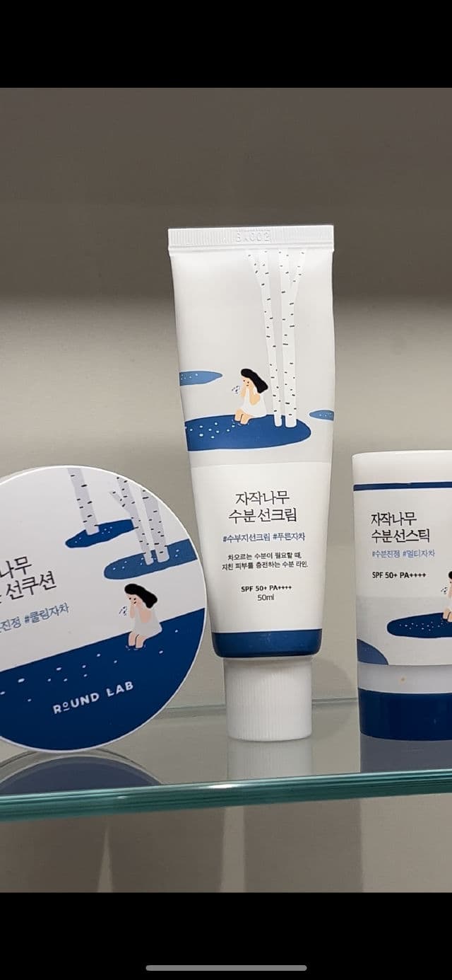 Round Lab Birch Juice Moisturizing Sun Cushion SPF 50+ PA++++ review photo by meloumash