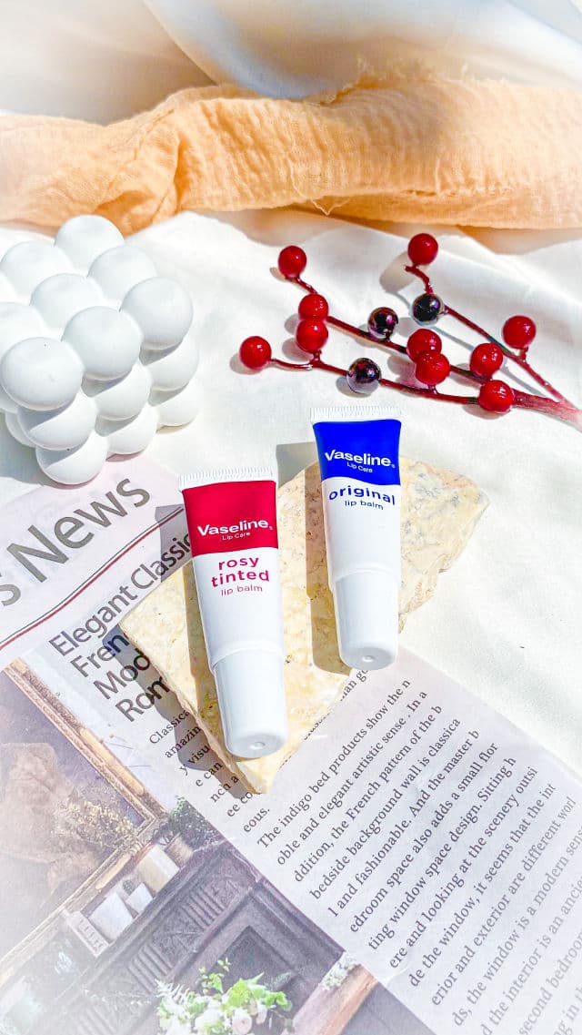 Vaseline Lip Care Rosy Tinted review photo by Shlscsg