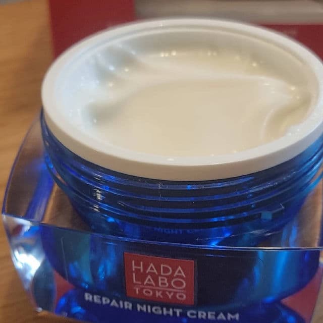 Hada Labo Special Repair Treatment - Night Cream review photo by Minnie40
