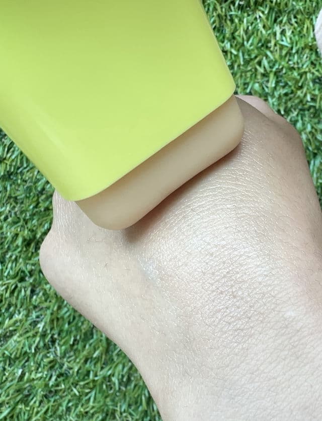 Dr. Jart+ Every Sun Day™ Ultra-sheer Priming Sunscreen Stick SPF 40 review photo by bibissame