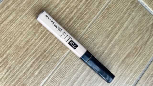 Maybelline Fit Me Concealer review photo by KateVan