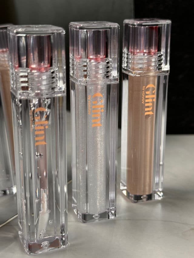 Glint 02 Glossier review photo by Susan101
