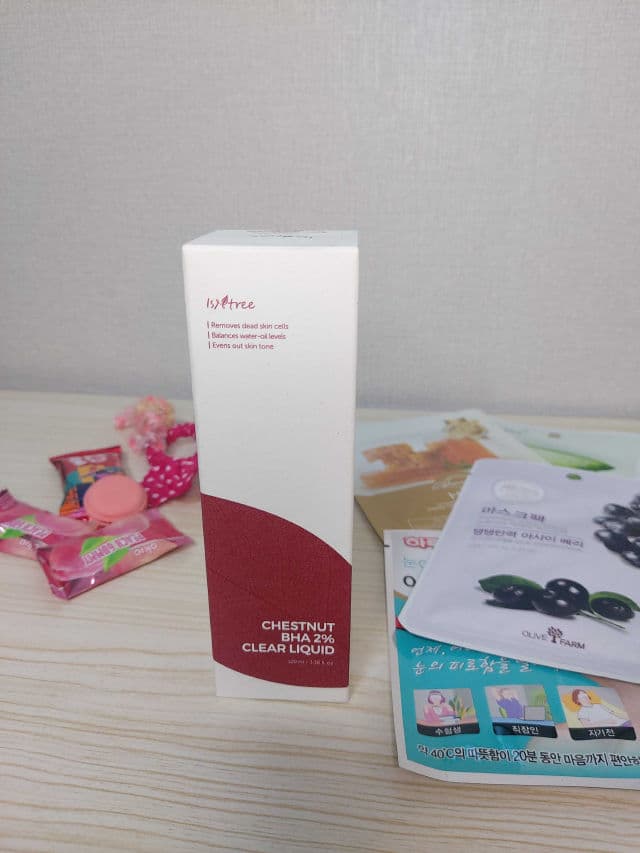 ISNTREE Chestnut BHA 0.9% Clear Liquid review photo by lauencorea