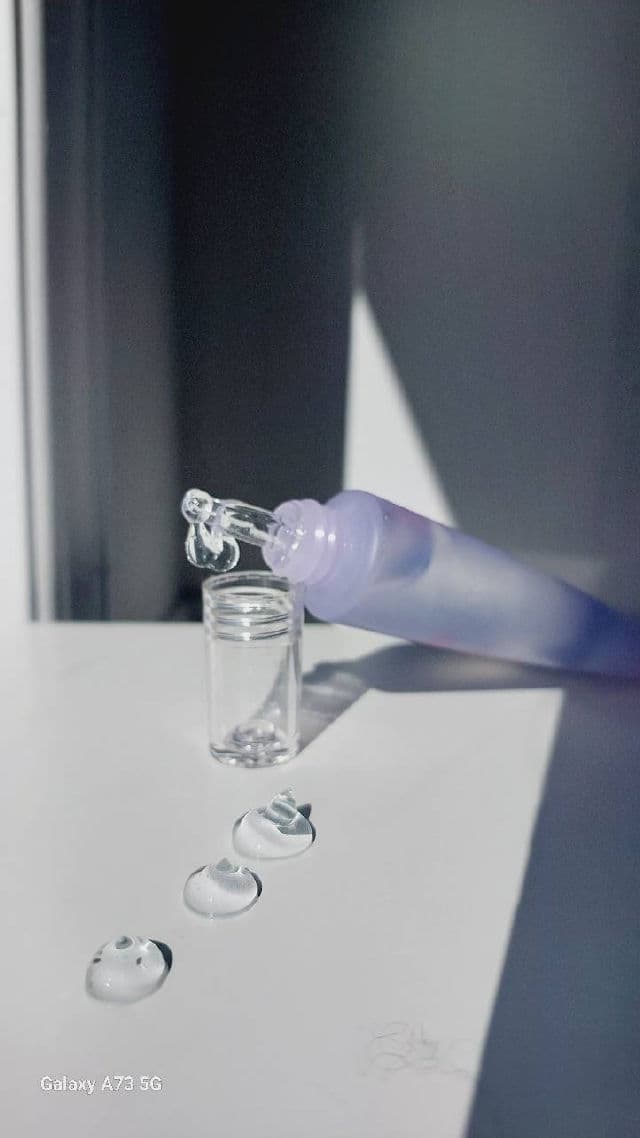 Tocobo Collagen Brightening Eye Gel Cream review photo by Ohnomyskin