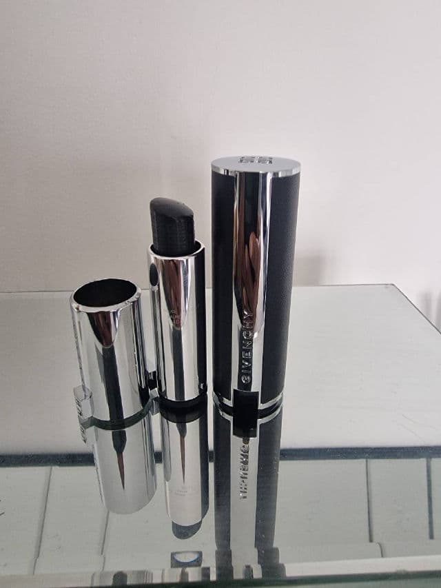 Givenchy Le Rouge Interdit 24-Hour Hydrating Lip Balm review photo by IceE81
