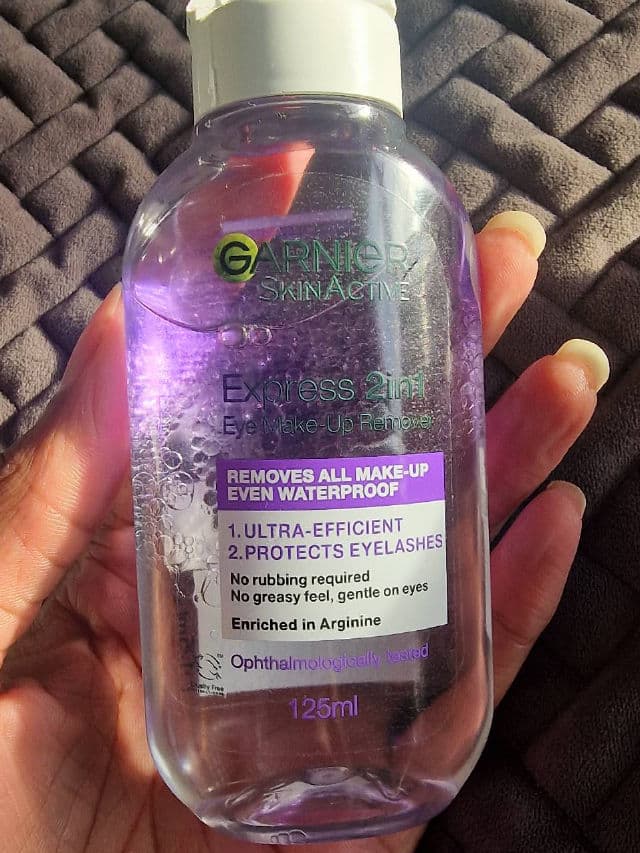 Garnier Skin Naturals Express 2-in-1 Eye Makeup Remover review photo by IceE81