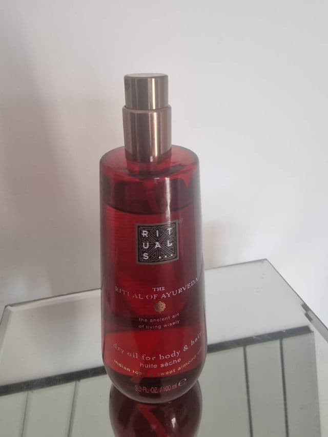 Rituals The Ritual of Ayurveda Natural Dry Oil for Body & Hair review photo by IceE81