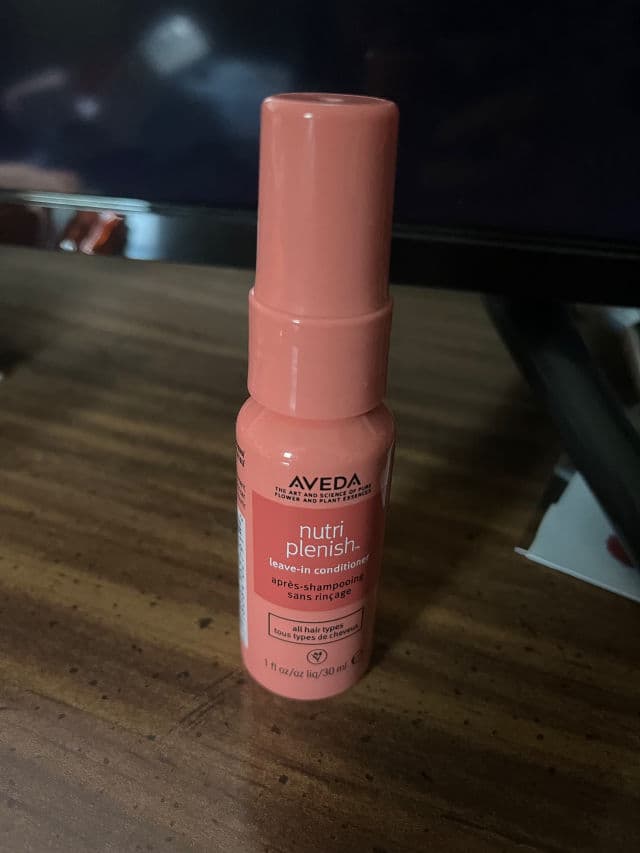 Aveda Nutriplenish Leave-In Conditioner review photo by Basketlady13