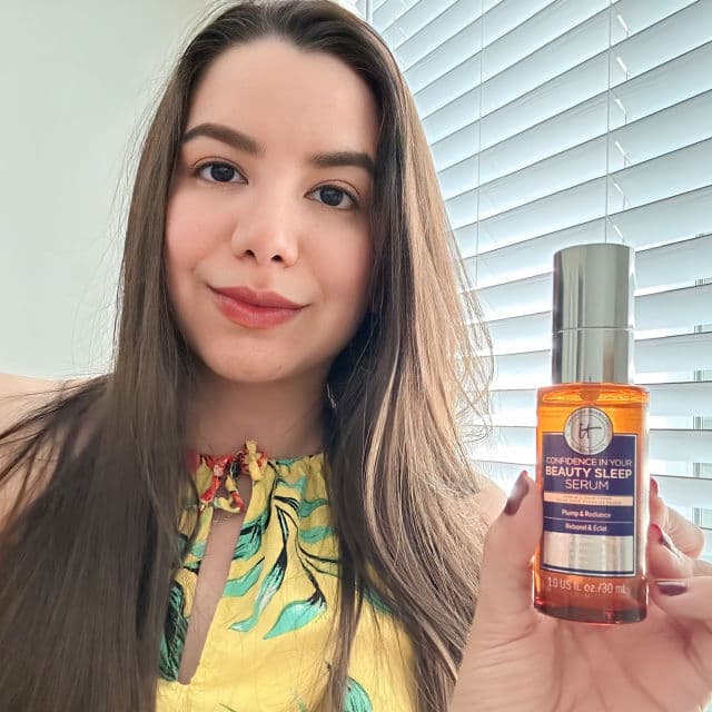 It Cosmetics Confidence in Your Beauty Sleep Serum review photo by MonicaCedeno