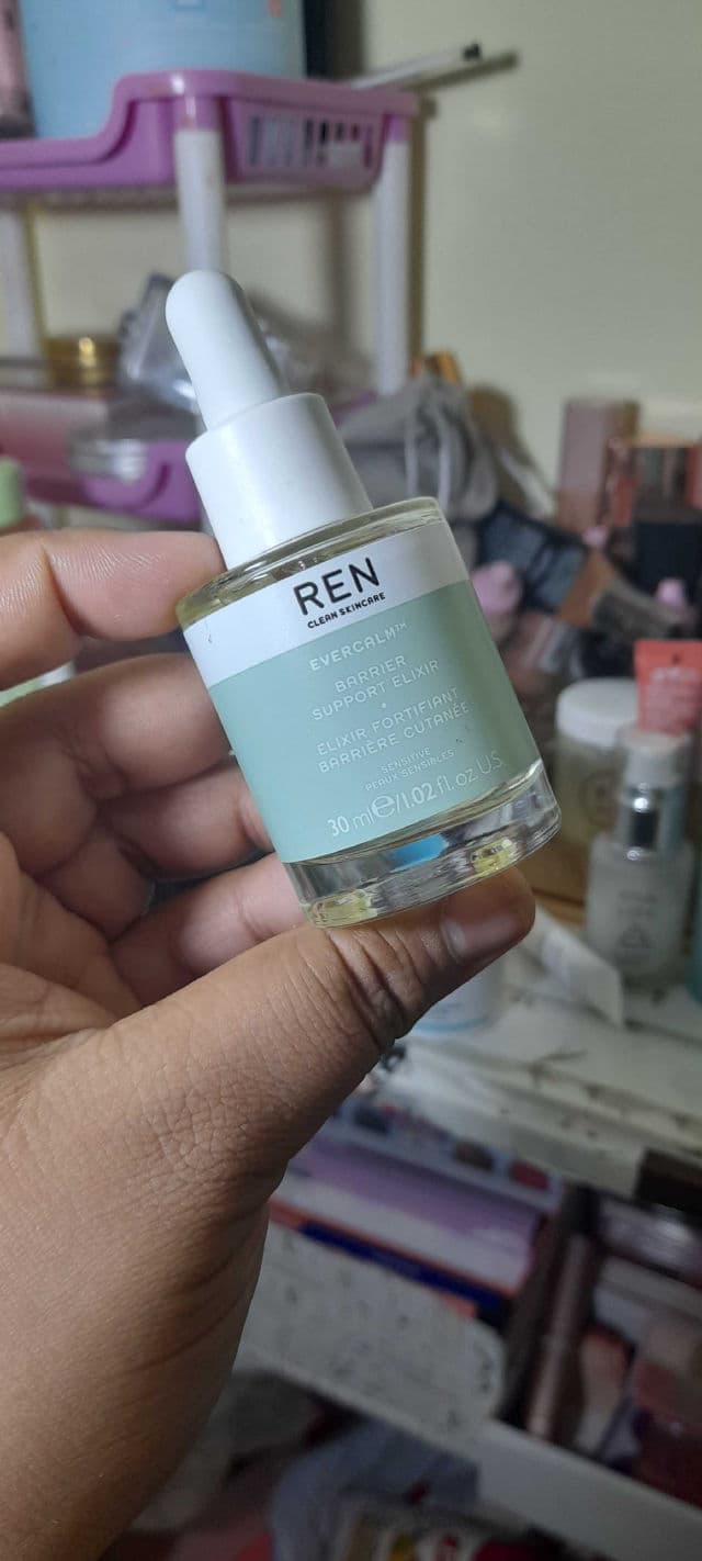 REN Clean Skincare Evercalm Barrier Support Elixir review photo by ambellabata1518 