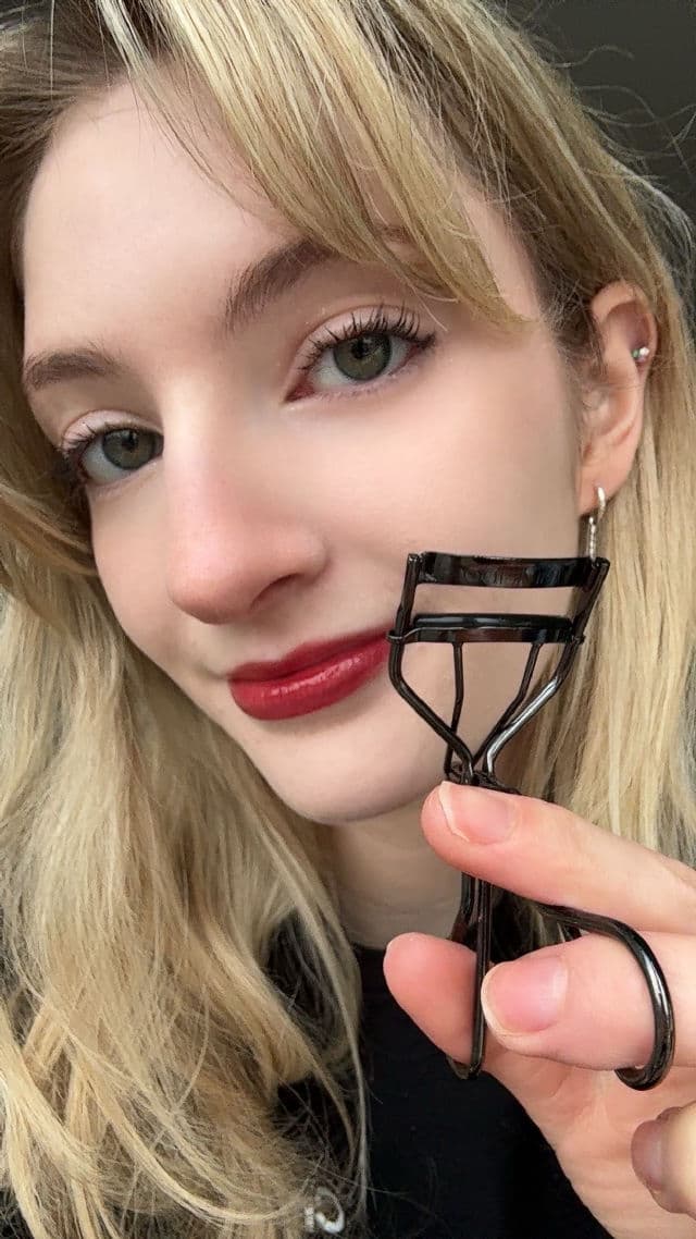 Shiseido Eyelash Curler #213 review photo by mariahreviews