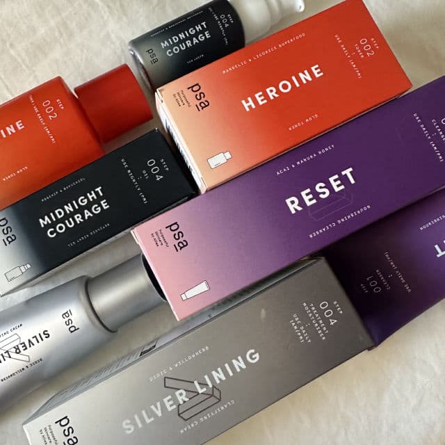 PSA Heroine: Mandelic & Licorice Superfood Glow Toner review photo by edera