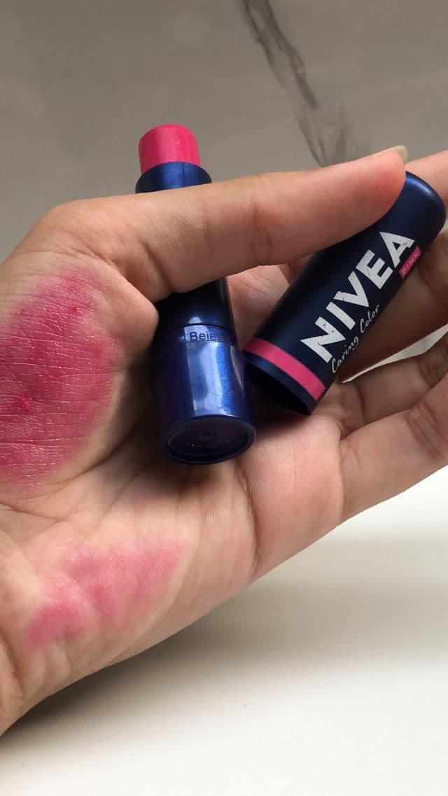 Nivea Lip Caring Color Angel Pink  review photo by Juleseun