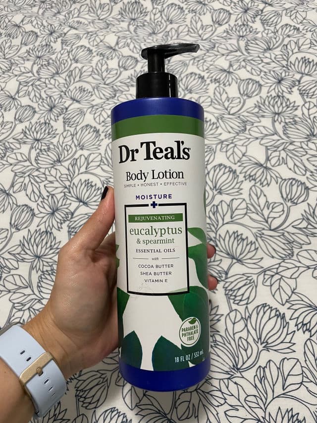 Dr Teal's Body Lotion Rejuvenating Eucalyptus & Spearmint	 review photo by LuLizardo