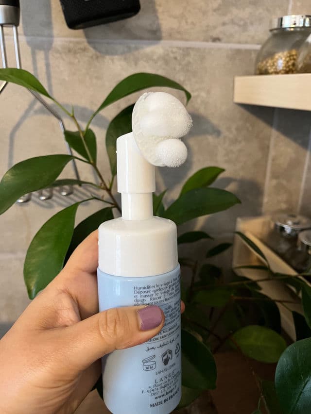 Lange Paris Foaming Cleansing Gel with Mallow Extract review photo by Cocoliciousdiary