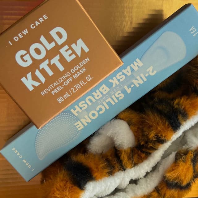 I Dew Care Gold Kitten Revitalizing Peel-off Mask review photo by kaylathagemini