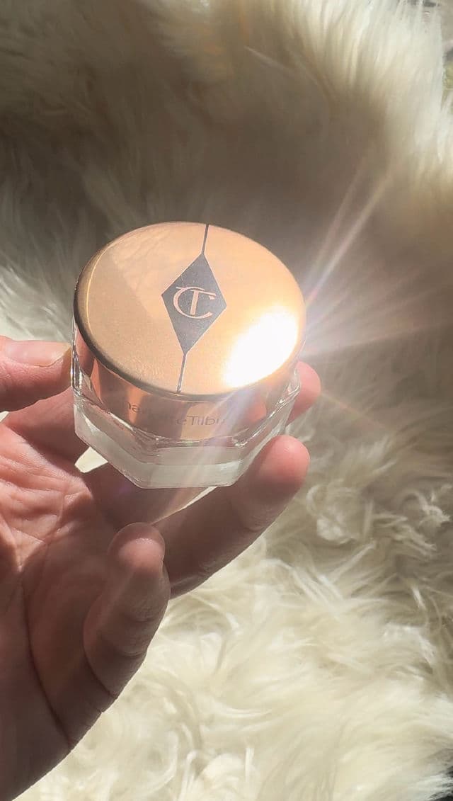 Charlotte Tilbury Charlotte's Magic Cream review photo by michelsps