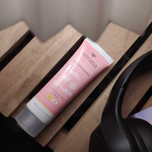 Emina Bright Stuff Tone Up Cream review photo by cahya30