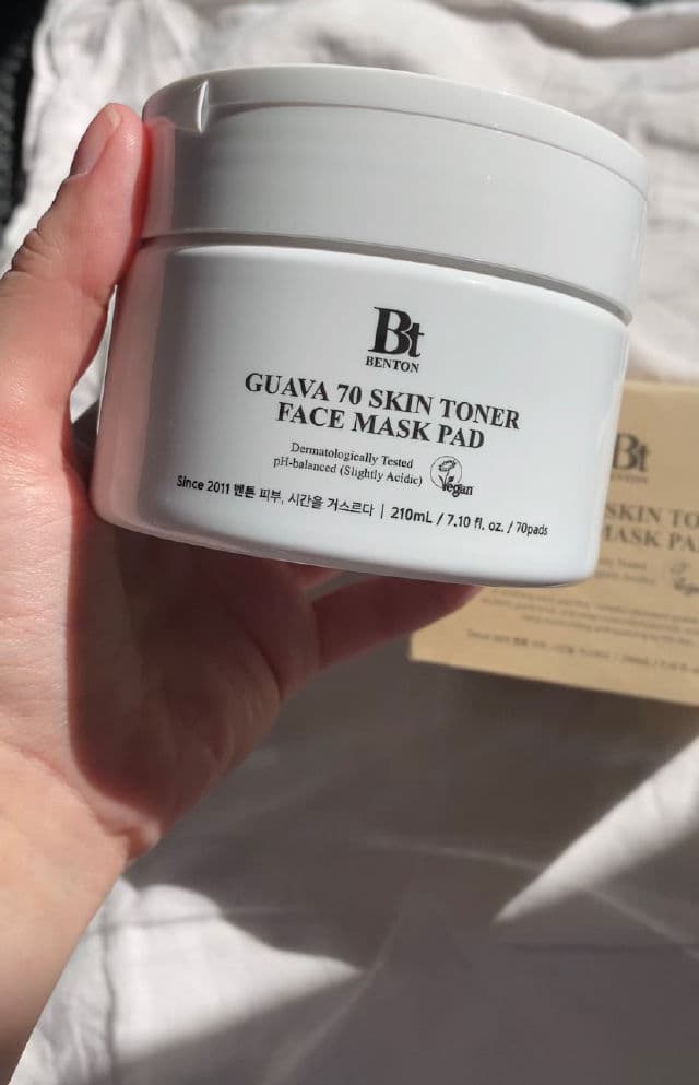 BENTON Guava 70 Skin Toner Pad review photo by skinsupportco