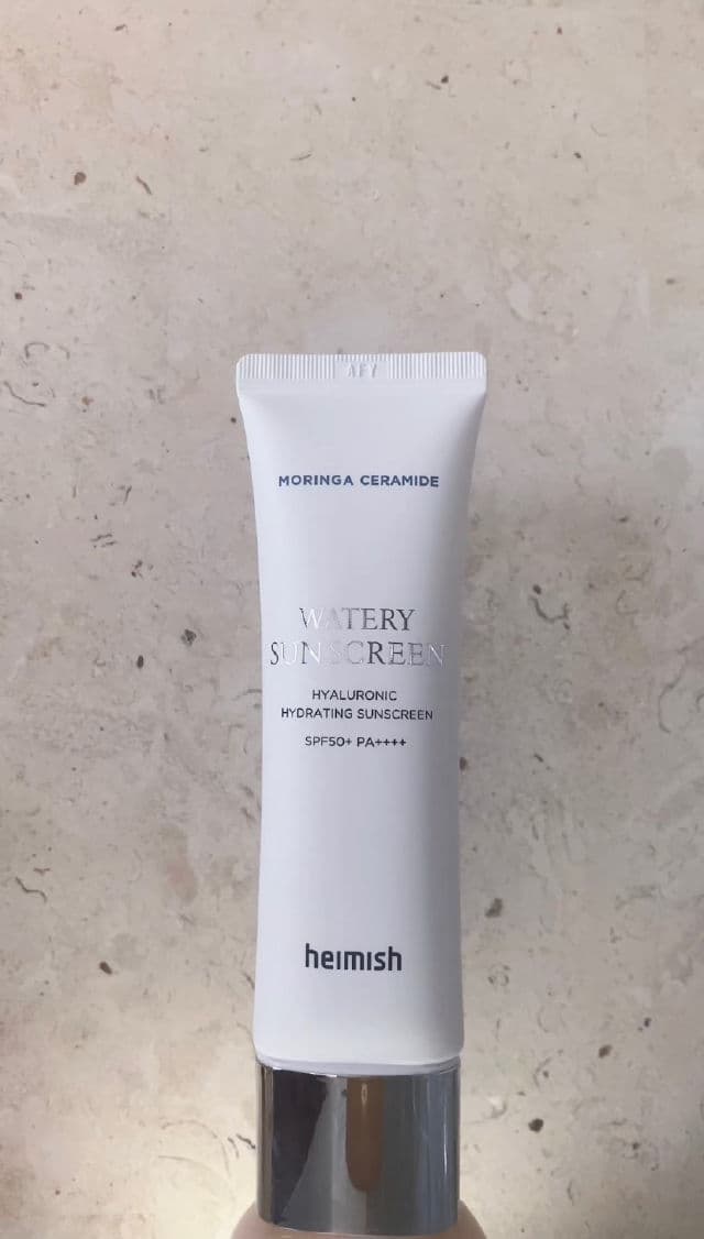 Moringa Ceramide Hyaluronic Hydrating Watery Sunscreen SPF50+ PA++++ product review