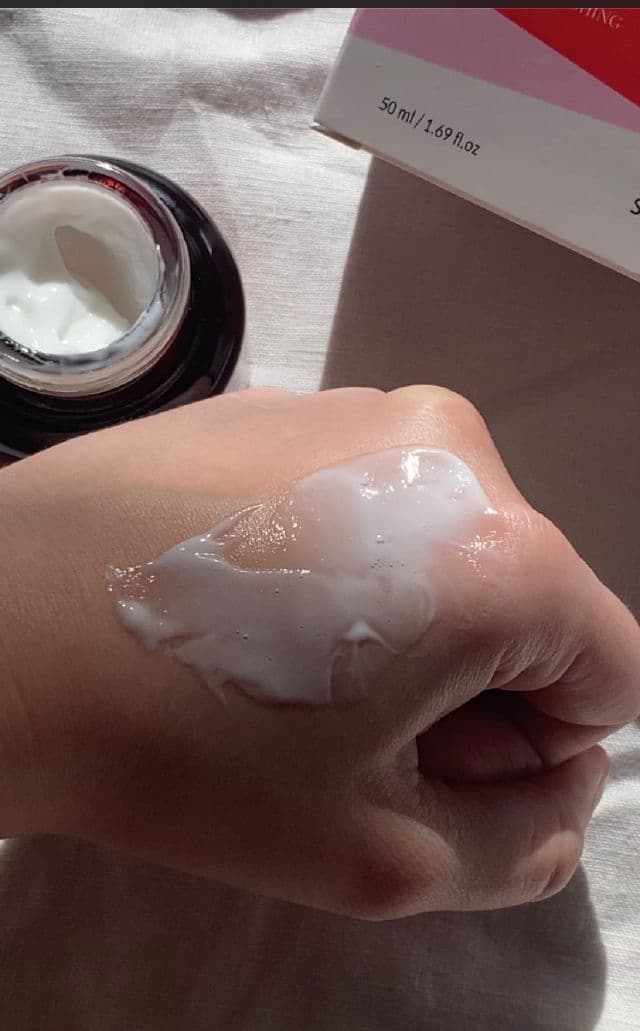 The Skin House Wrinkle Supreme Cream review photo by skinsupportco