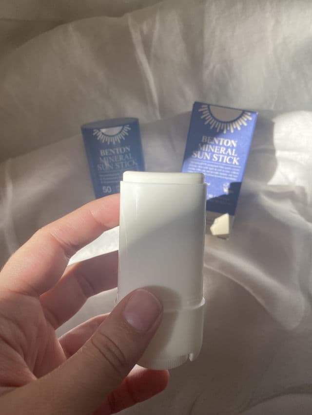 BENTON Mineral Sun Stick SPF50+/PA++++  review photo by skinsupportco