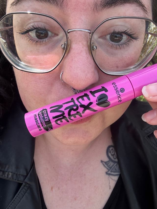 Essence I Love Extreme Crazy Volume Mascara review photo by mybeautykarma