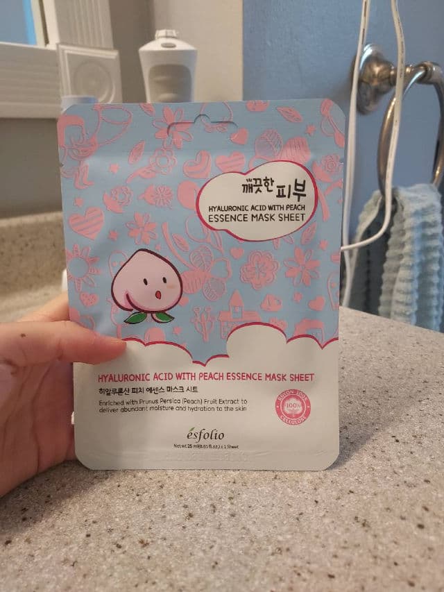 ESFOLIO Pure Skin Hyaluronic Acid Peach Essence Mask Sheet review photo by bellanicole