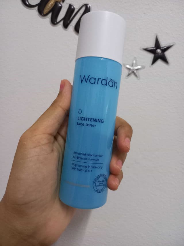 Wardah Lightening Face Toner review photo by nrsollehan