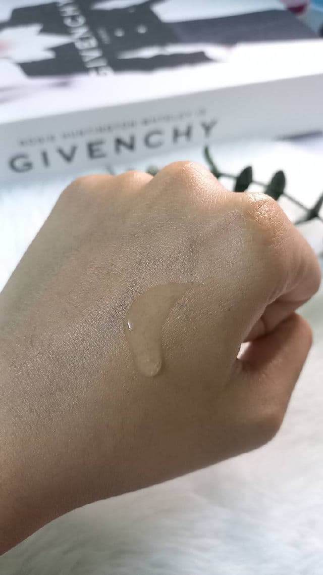 Glad2Glow Pomegranate 10% Niacinamide Power Bright Serum review photo by nrsollehan