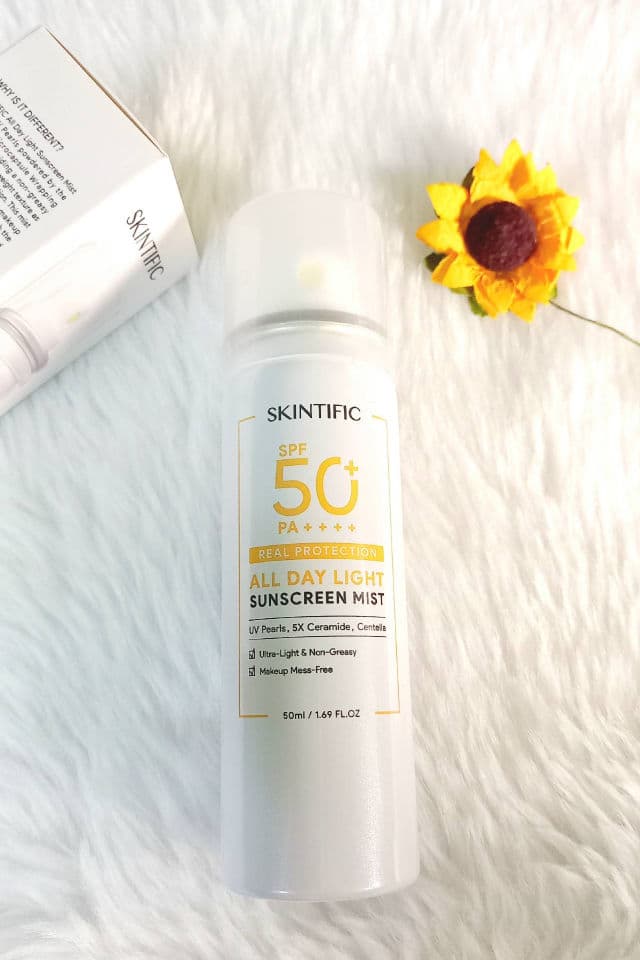 Skintific All Day Light Sunscreen Mist SPF 50+ PA++++ review photo by nrsollehan