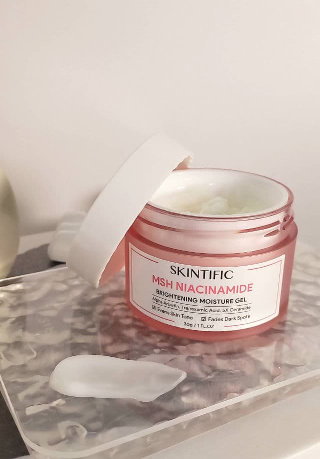 Skintific MSH Niacinamide Brightening Moisture Gel review photo by nrsollehan