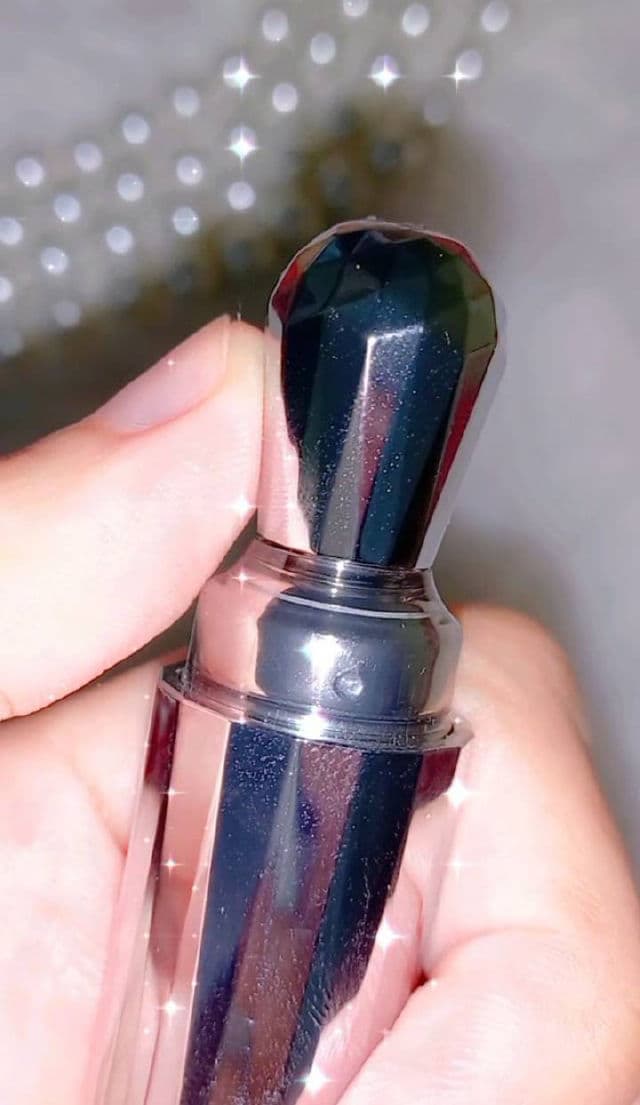 Skintific 360° Crystal Massager Lifting Eye Cream review photo by nrsollehan