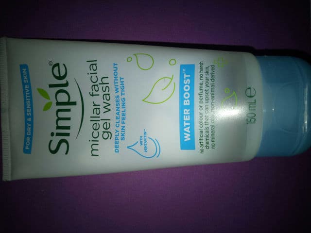 Simple Water Boost Micellar Facial Gel Wash review photo by faezzy