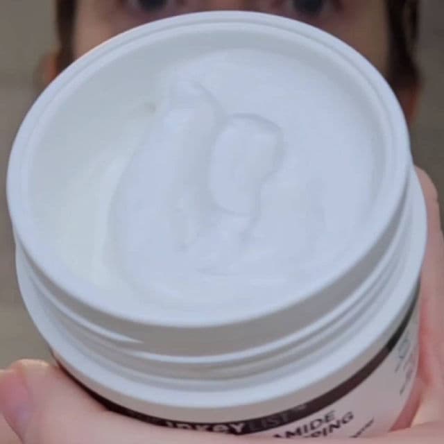 The Inkey List Bio-Active Ceramide Repairing and Plumping Moisturizer review photo by ReviewedbyHanna