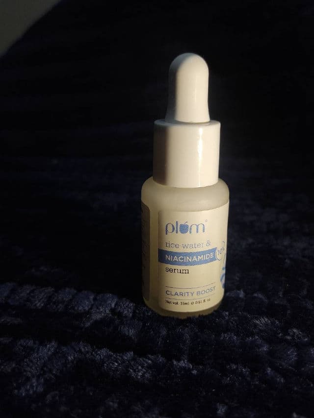 Plum 10% Niacinamide Face Serum review photo by skincarewithanjali