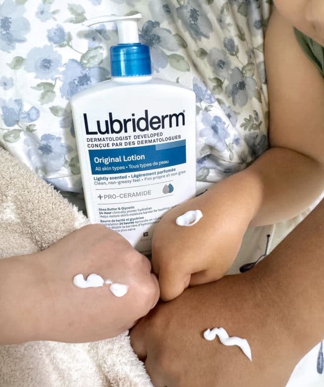 Lubriderm Daily Moisture Lotion for Sensitive Skin review photo by Elise Katrina