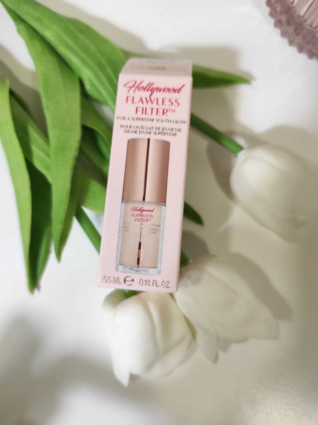 Charlotte Tilbury Hollywood Flawless Filter review photo by Mariasta