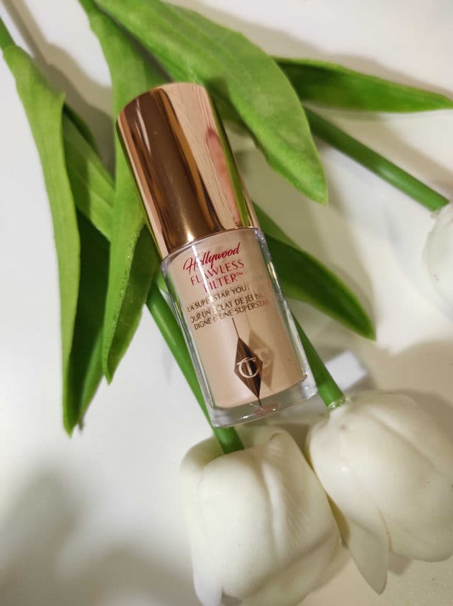 Charlotte Tilbury Hollywood Flawless Filter review photo by Mariasta