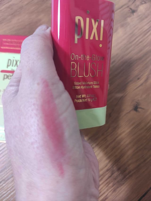 Pixi On-the-Glow review photo by Mariasta