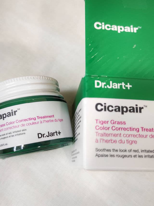 Dr. Jart+ Cicapair Tiger Grass Color Correcting Treatment SPF 30 review photo by Mariasta