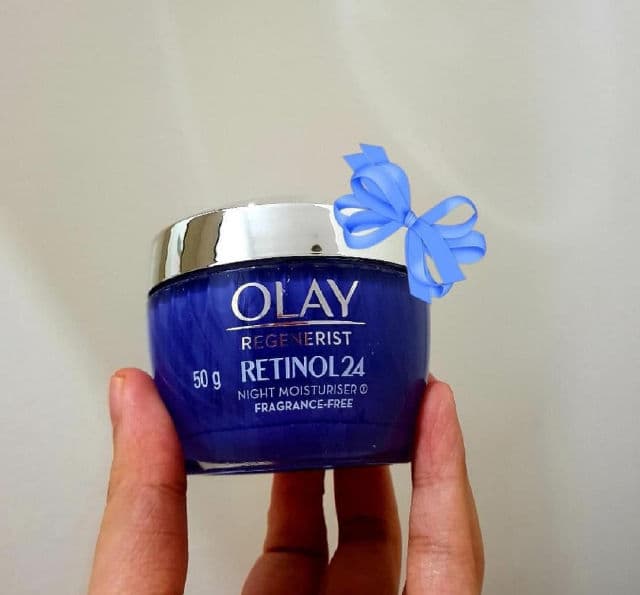 Olay Regenerist Retinol24 + Peptide Night Face Moisturizer review photo by Danabelss