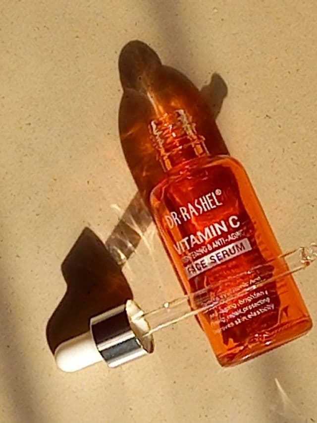 Dr.Rashel Vitamin C Serum review photo by Theskincareintrovert
