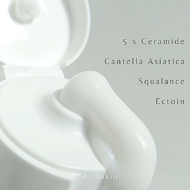Azarine Cicamide Barrier Sunscreen Moisturiser SPF35 PA+++ review photo by dindaaditi