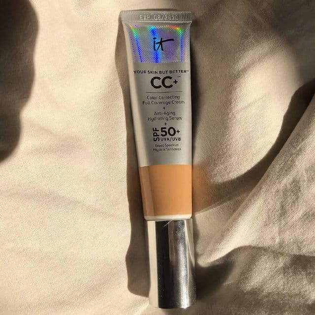 It Cosmetics Your Skin But Better CC+ Hydrating and Anti-Ageing Concealer SPF50 review photo by Reiira