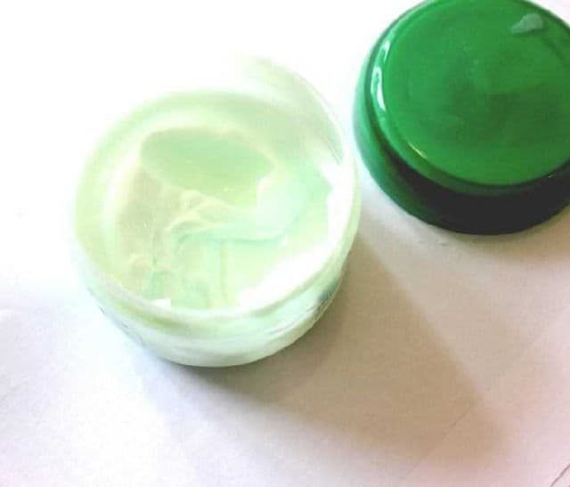 Boots Cucumber Moisturising Cream review photo by Reiira