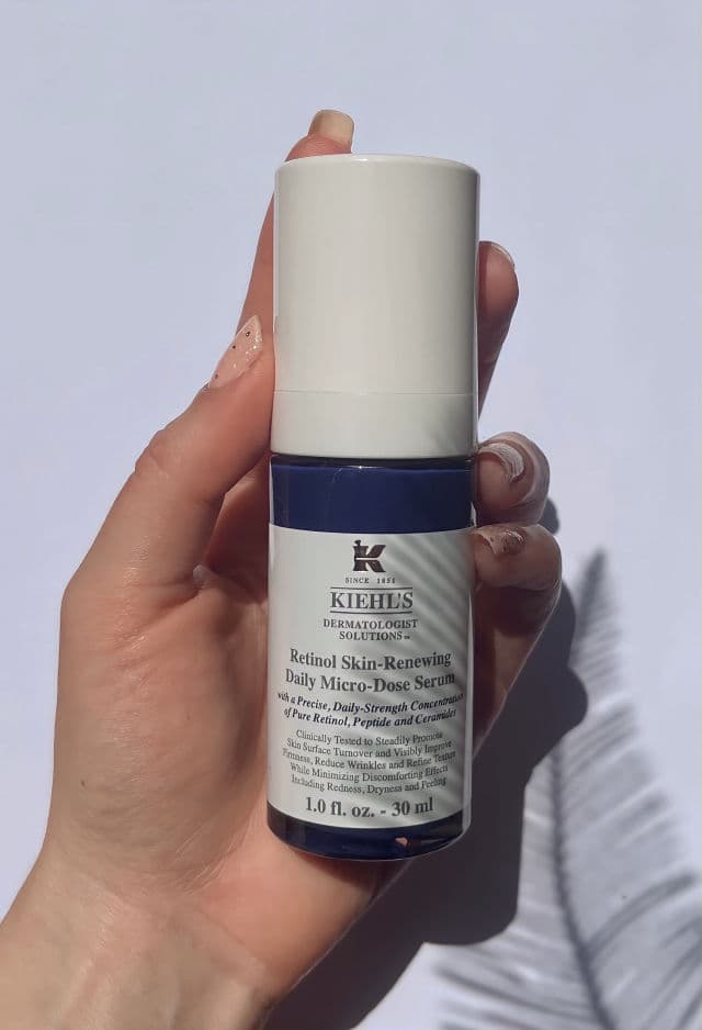 Kiehl's Retinol Skin-Renewing Daily Micro-Dose Serum review photo by mafegomezr
