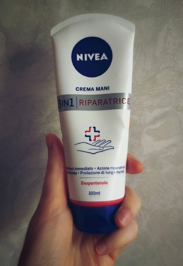 Nivea Crema Mani 3in1 Riparatrice review photo by PickyMickys