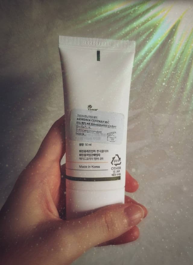 Mary&May Cica Soothing Sun Cream SPF50+ PA++++  review photo by PickyMickys