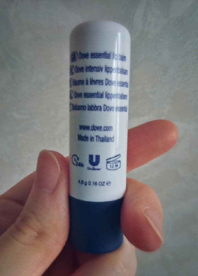 Dove Nourishing Lip Care Essential Lip Balm  review photo by PickyMickys